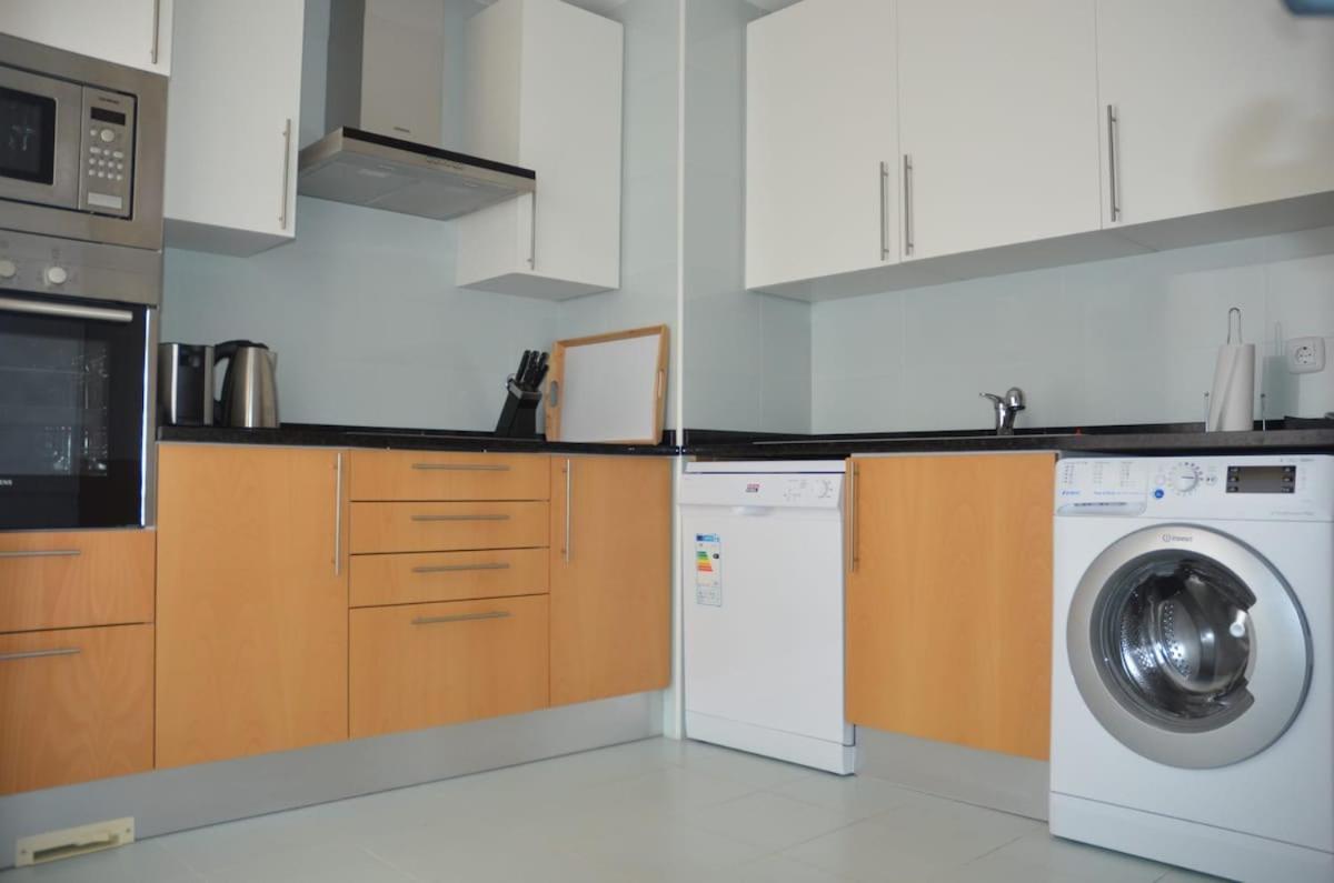 Algarve T2 Apartment With Pool And Balcony In Olhão מראה חיצוני תמונה