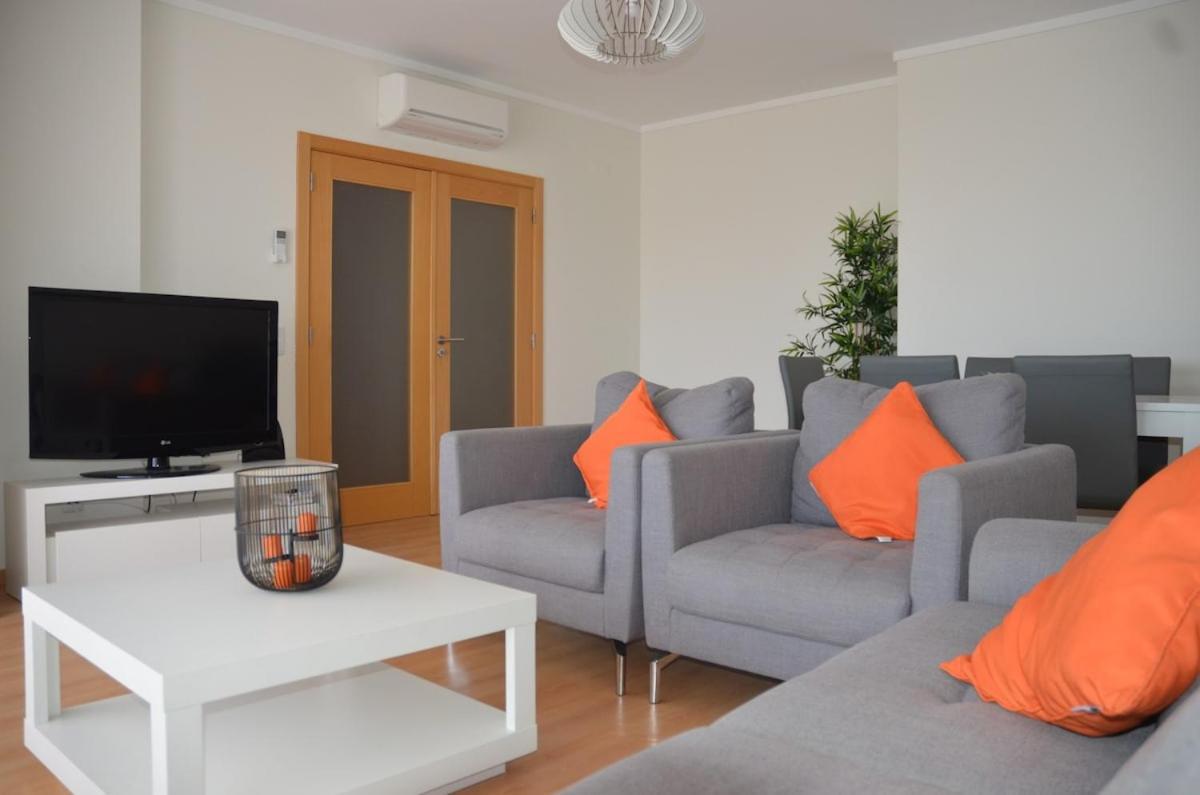 Algarve T2 Apartment With Pool And Balcony In Olhão מראה חיצוני תמונה